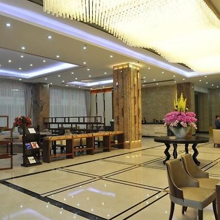 Ehrenburg Hotel Foshan Exterior photo