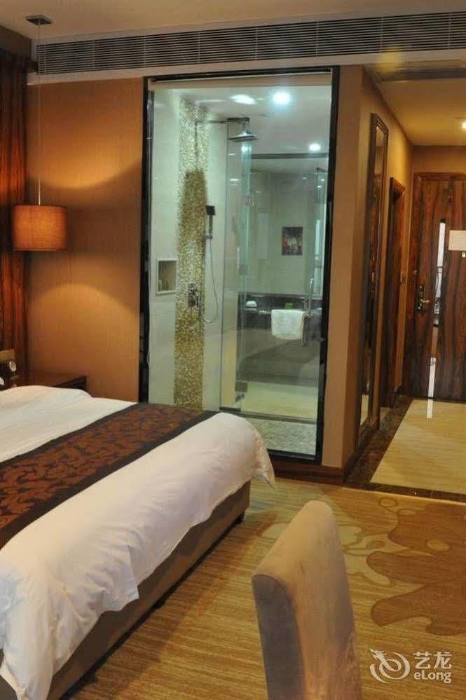 Ehrenburg Hotel Foshan Exterior photo